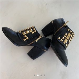 ZARA gold bedazzled shoes